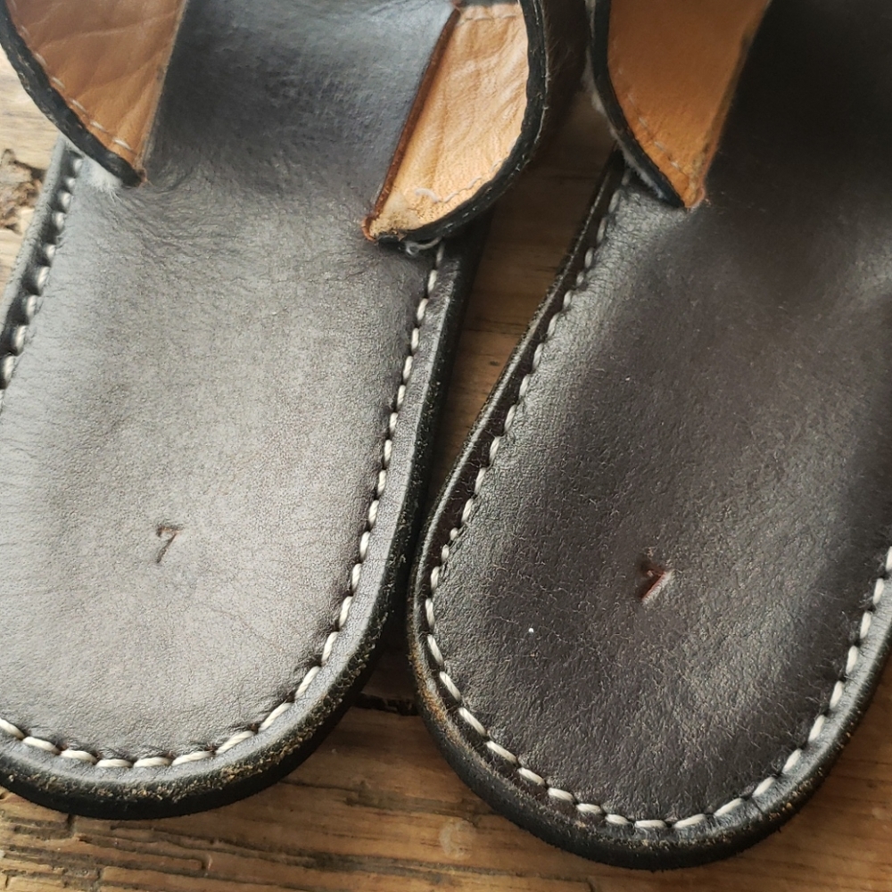 Ladies Leather Cowhair Sandals - Picture 4 of 4